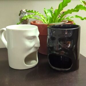 Cordon Bleu Ceramic Face Mugs with Open Mouth Cookie Holder Set of 2